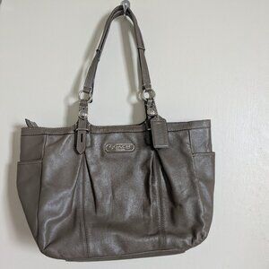 Coach shoulder bag